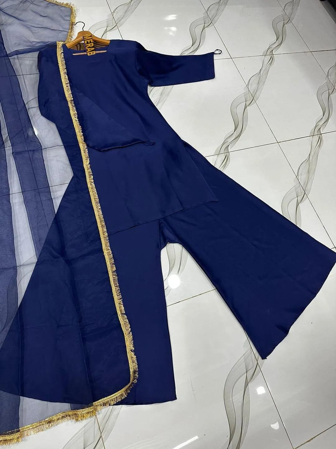Luxury 3-Piece Unstitched Embroidered Sharara Suit With Lace Dupatta