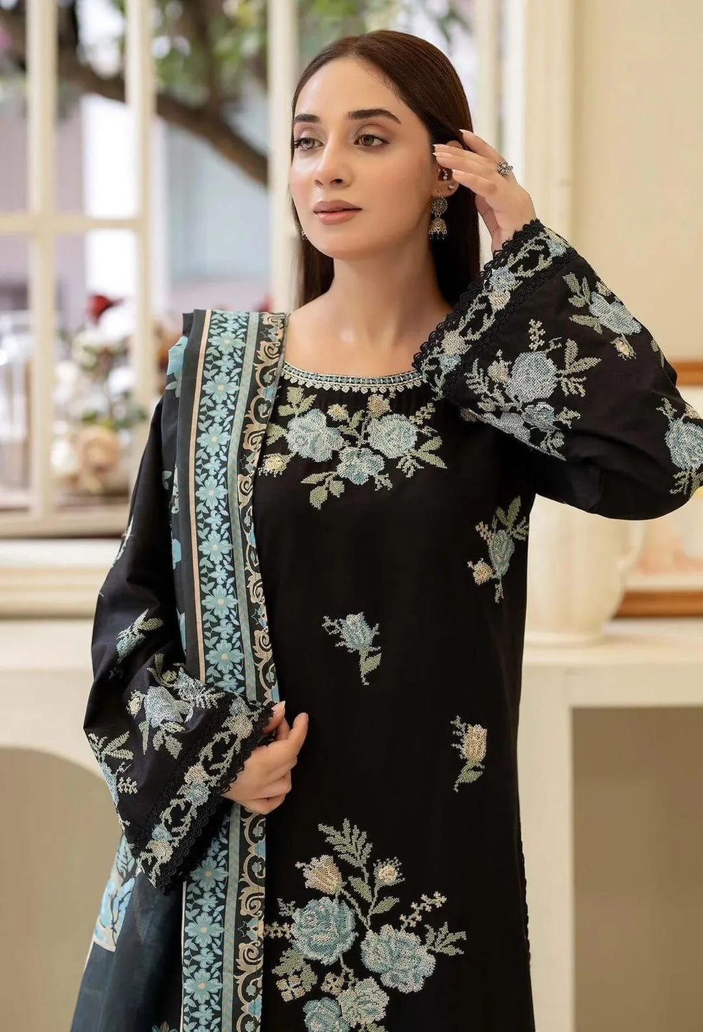 Black Embroidered Cotton Lawn 3-Piece Suit - Model Close Up